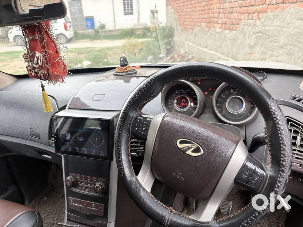 Mahindra Xuv500 2014 Diesel 123600 Km Driven