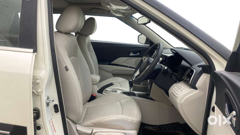 Mahindra Xuv300 W8 Option Diesel, 2023, Diesel