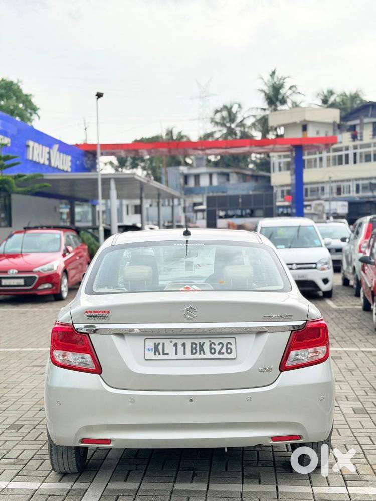 Maruti Suzuki Swift Dzire 1.2 Zxi Bsiv, 2017, Petrol