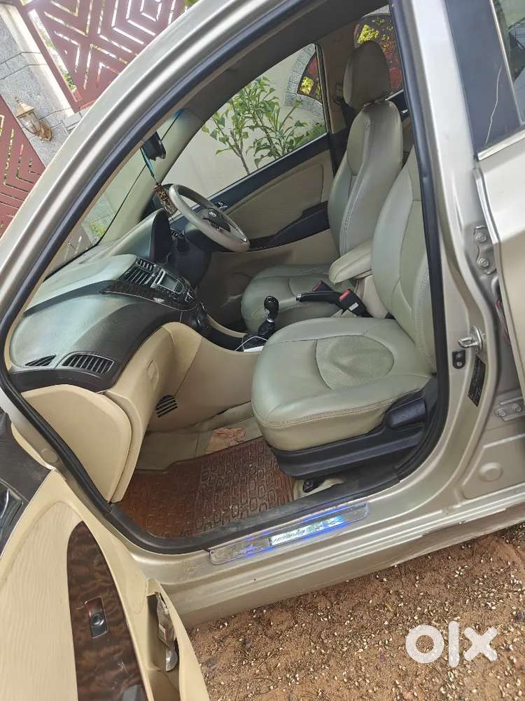 Hyundai Verna 2011 Cng & Hybrids 130000 Km Driven