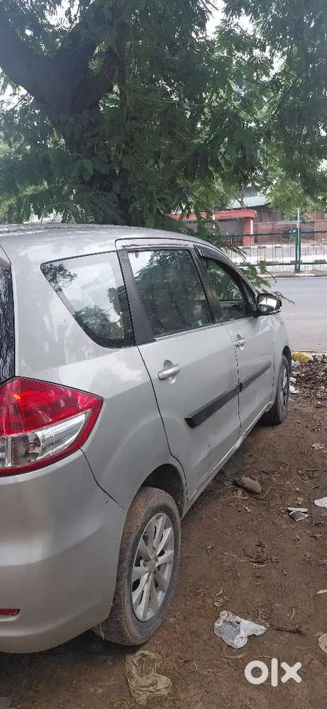 Maruti Suzuki Ertiga Zdi 2015