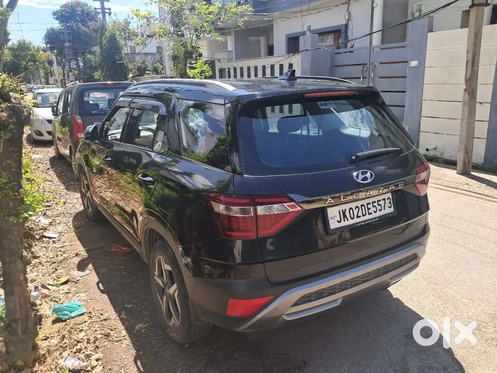 Hyundai Alcazar 2023 Diesel 37000 Km Driven Automatic Top Model