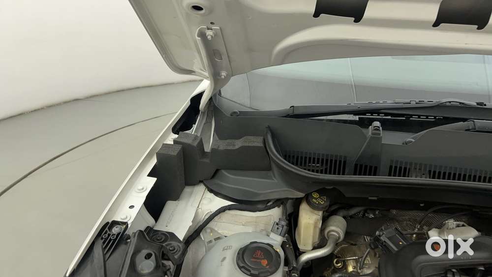 Skoda Kushaq Style 1.0l Tsi Mt, 2024, Petrol