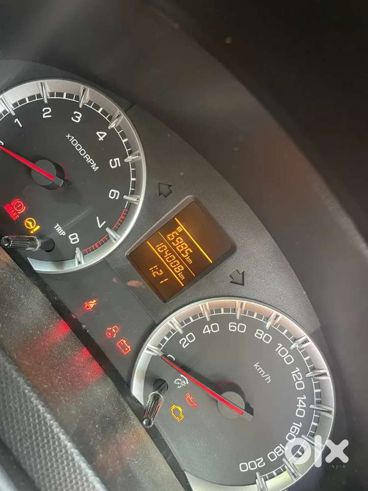 Maruti Suzuki Swift 2015 Petrol 104000 Km Driven