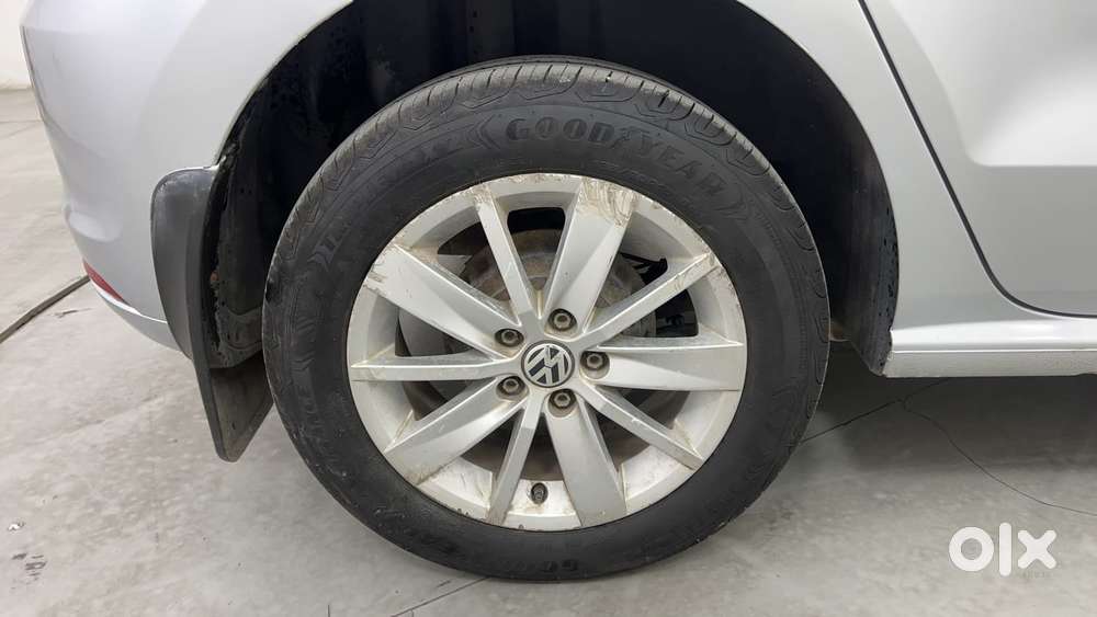 Volkswagen Polo 2009-2013 Petrol Highline 1.2l, 2015, Petrol