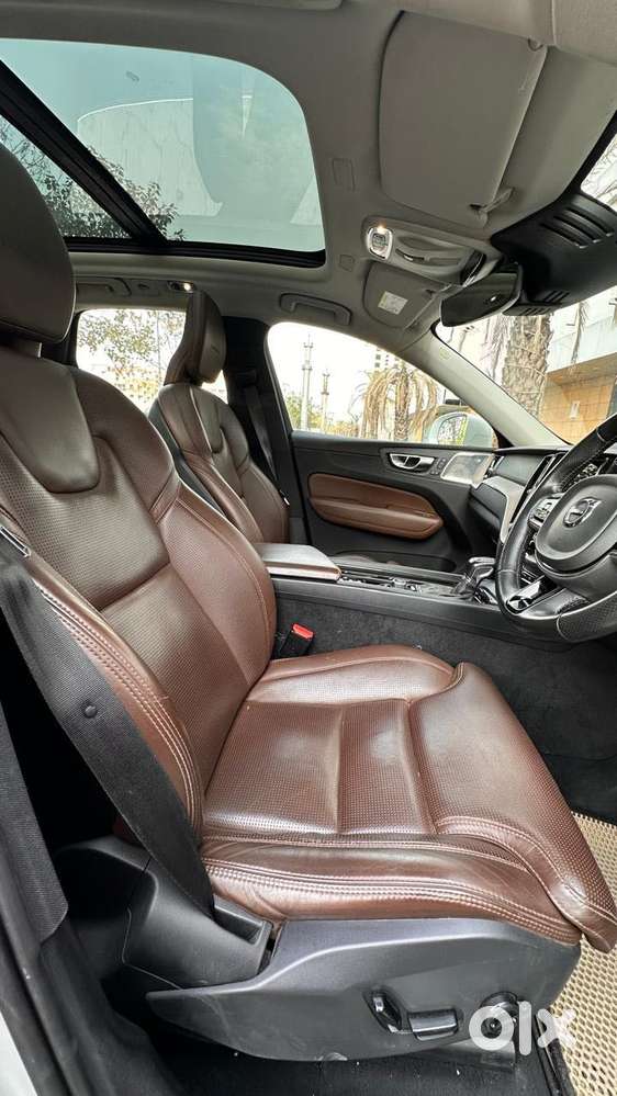Volvo Xc60 D5 Inscription, 2019, Diesel