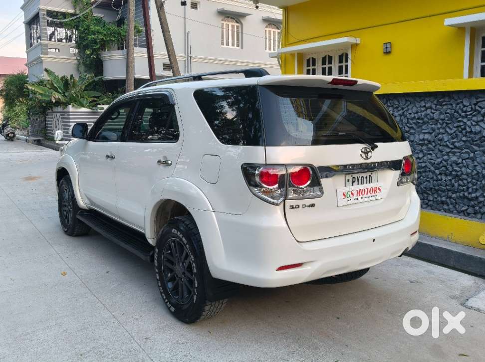 Toyota Fortuner 3.0 4x2 Mt, 2015, Diesel