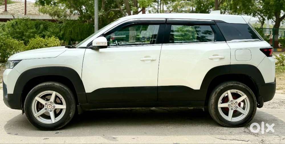 Maruti Suzuki Brezza 1.5 Lxi Cng, 2024, Cng & Hybrids