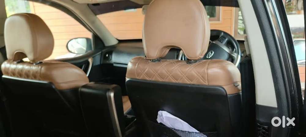 Mahindra Xuv500 W11 2021 Top Model Diesel Well Maintained