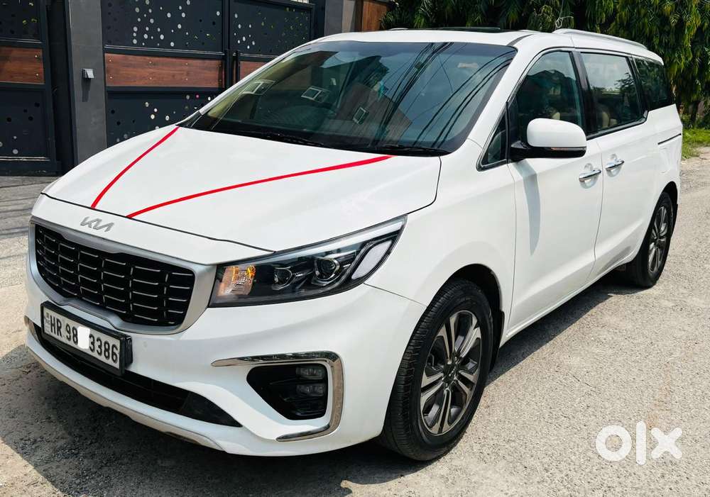 Kia Carnival Prestige, 2023, Diesel