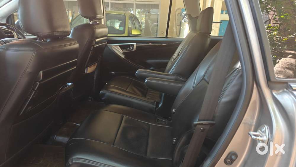 Toyota Innova Crysta 2.4 V 7 Str, 2019, Diesel