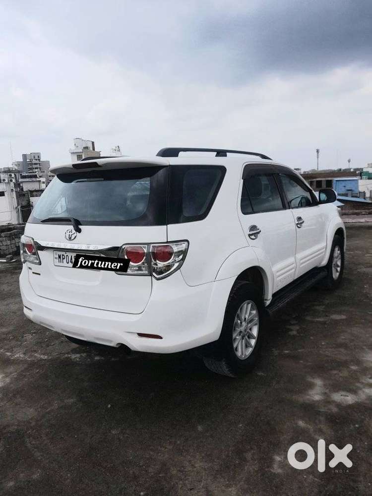 Toyota Fortuner 3.0 4x2 Automatic, 2012, Diesel