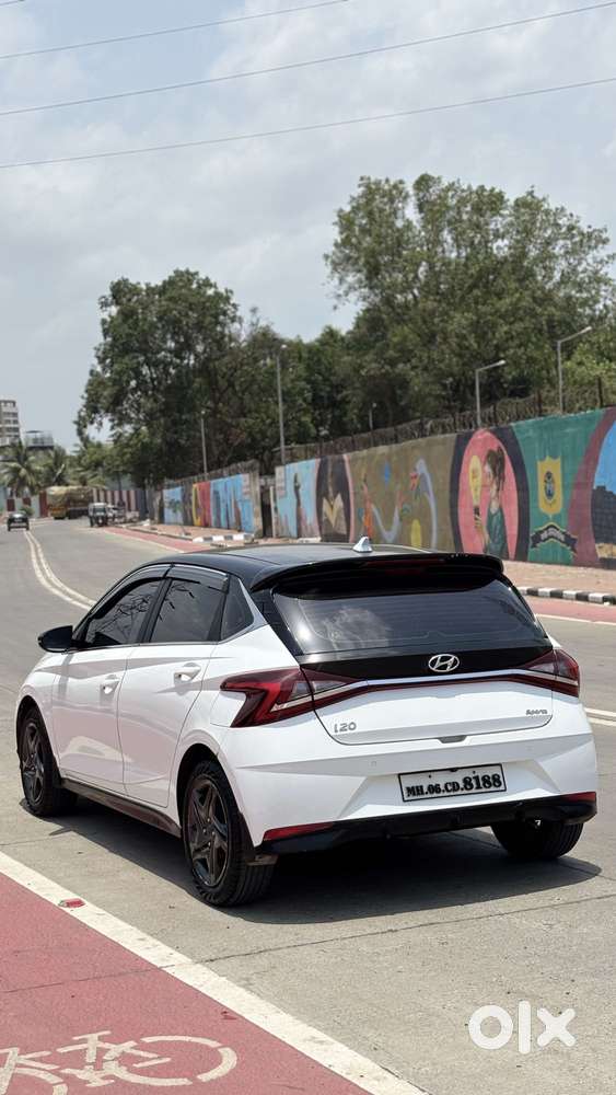 Hyundai I20 1.2 Sportz (o), 2022, Cng & Hybrids