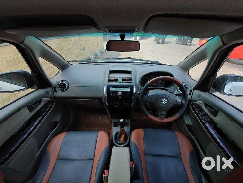 Maruti Suzuki Sx4 Vxi Bsiv, 2012, Petrol