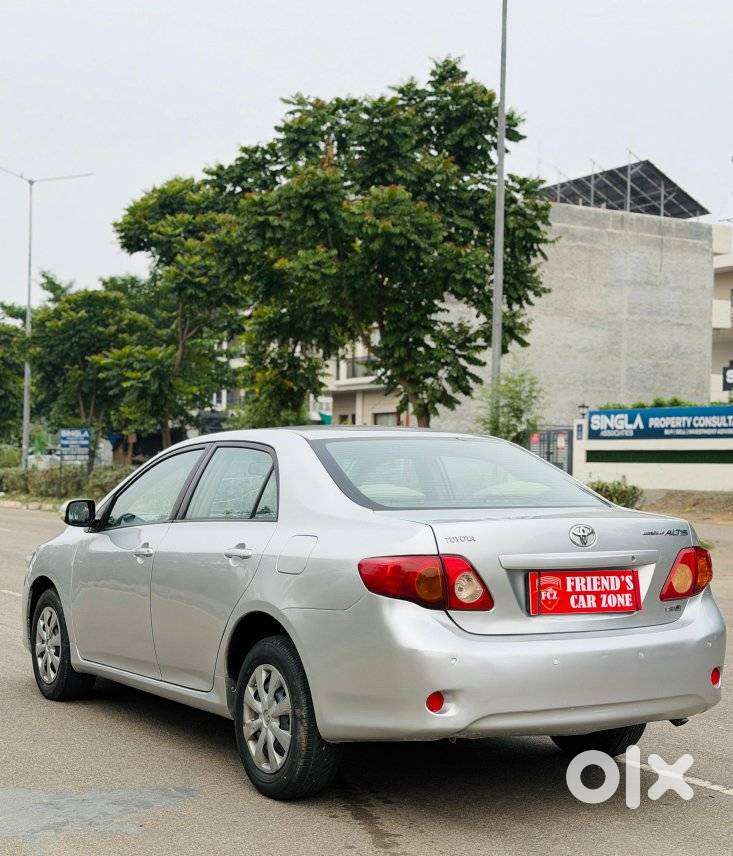 Toyota Corolla Altis G, 2010, Petrol