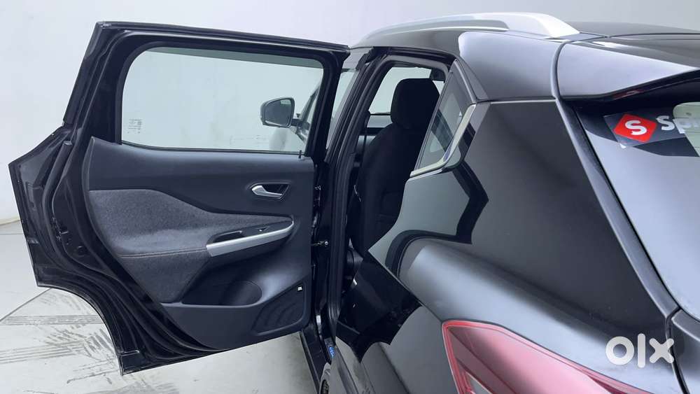 Nissan Magnite 1.0 Xv Premium Turbo Cvt, 2023, Petrol