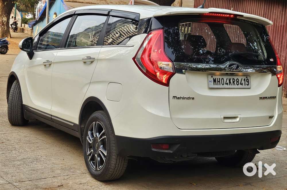 Mahindra Marazzo M6, 2021, Diesel