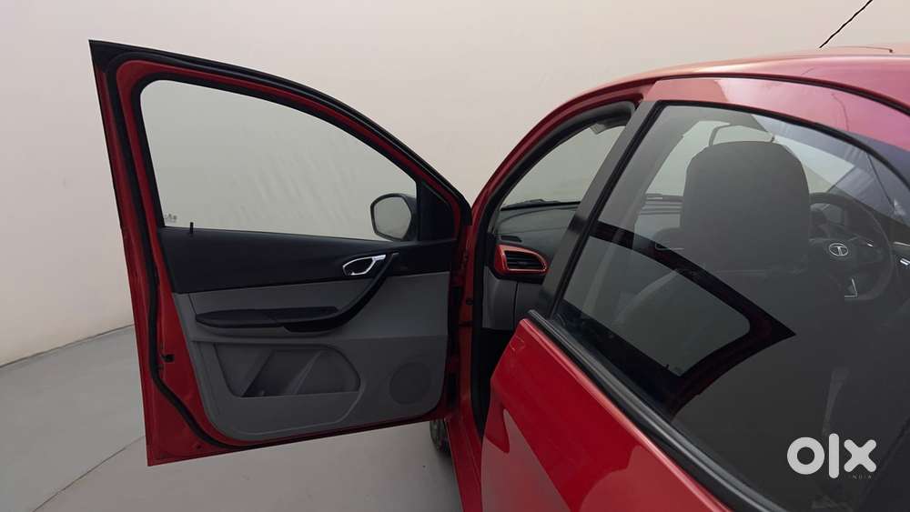 Tata Tiago Xza Plus, 2020, Petrol
