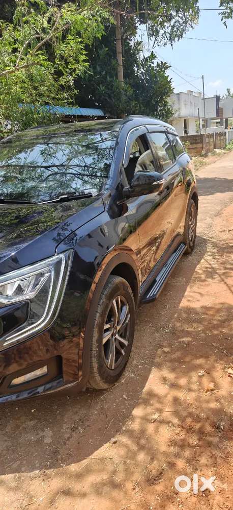 Mahindra Xuv700 2023 Diesel 27500 Km Driven