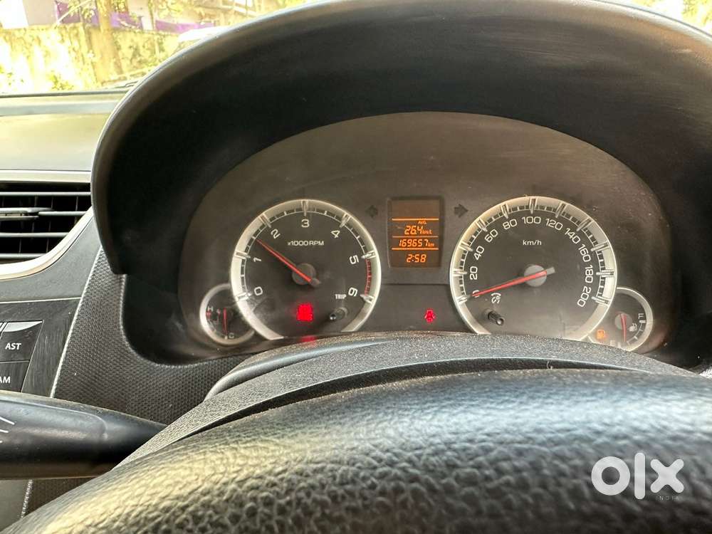 Maruti Swift Dzire 2015