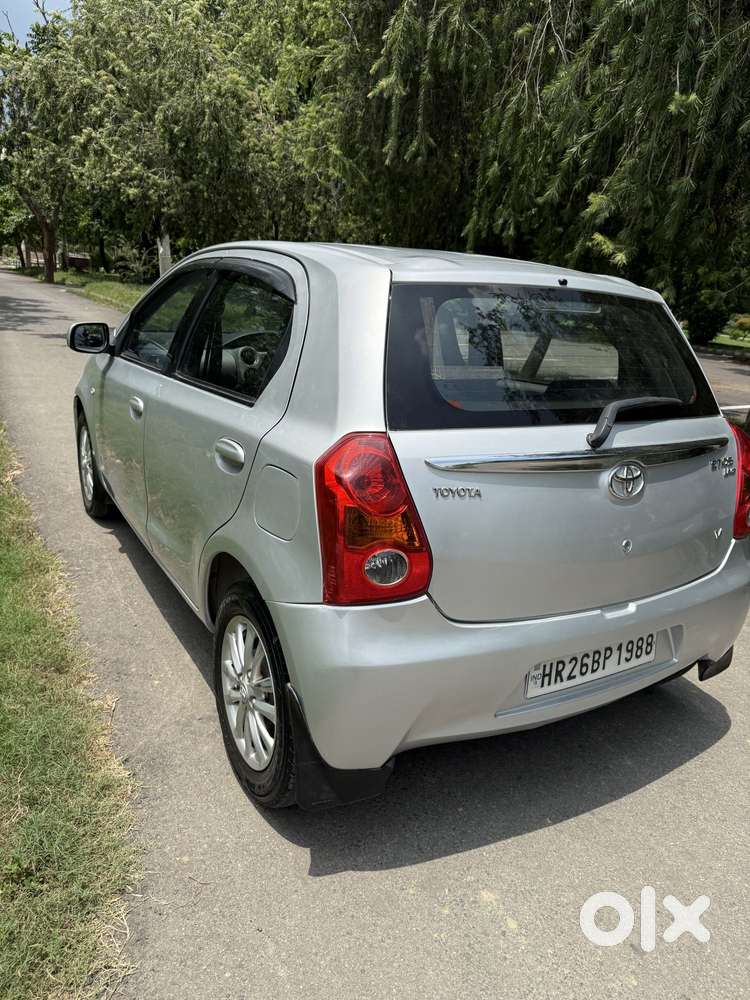 Toyota Etios Liva V Sp*, 2011, Petrol