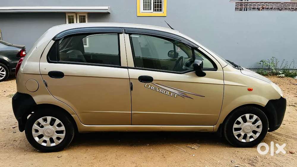 Omni 2022 And Chevrolet Spark 2010