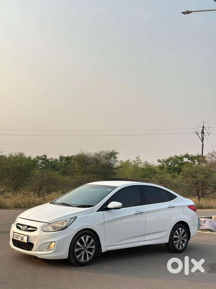 Hyundai Fluidic Verna 2015 Diesel Well Maintained