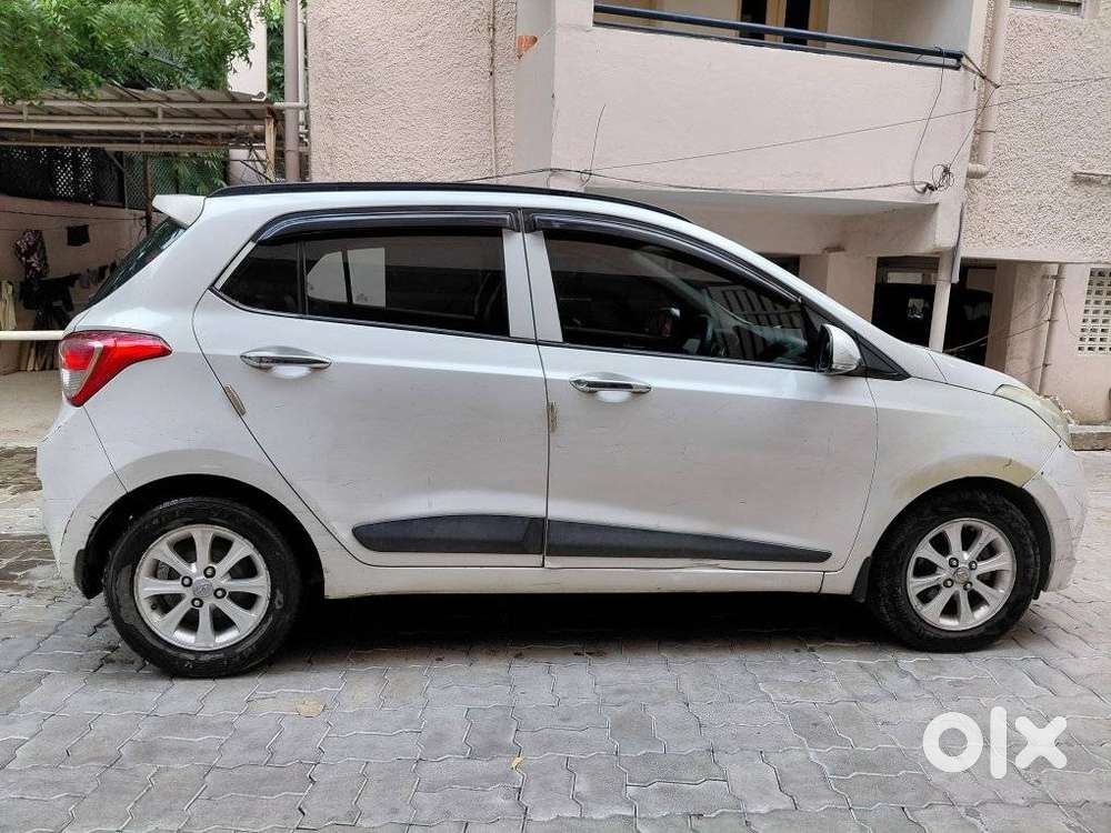 Hyundai Grand I10 2016-2017 Asta Option At, 2014, Petrol