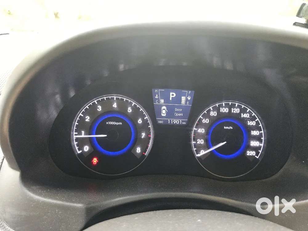 Hyundai Verna 2011 Petrol Well Maintained