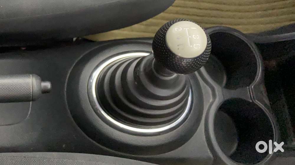 Honda Brio Vx Mt, 2016, Petrol