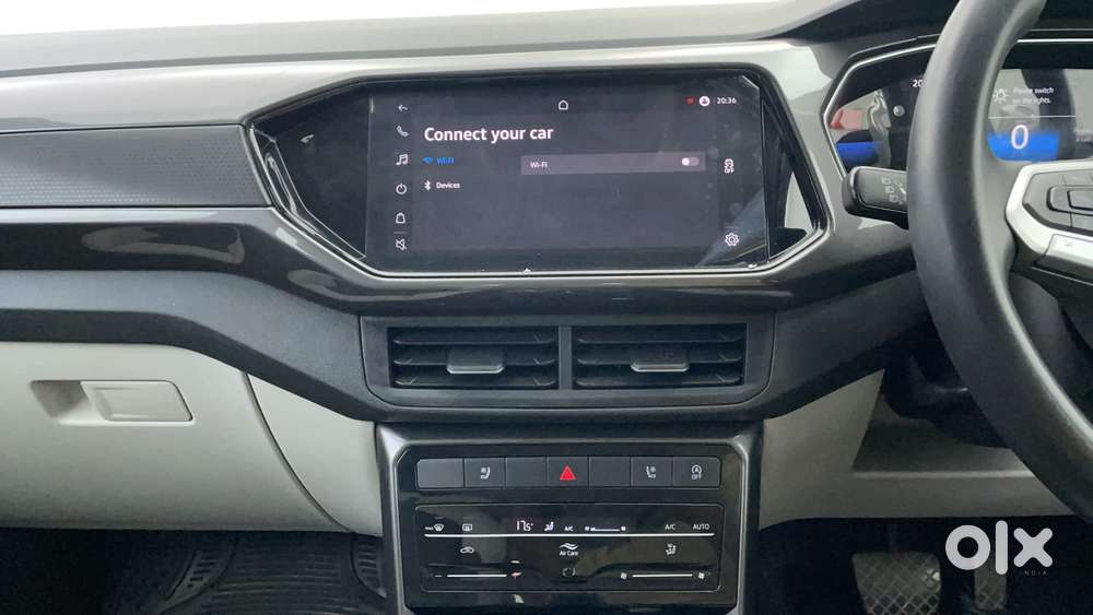 Volkswagen Taigun 1.0 Tsi Topline At, 2023, Petrol