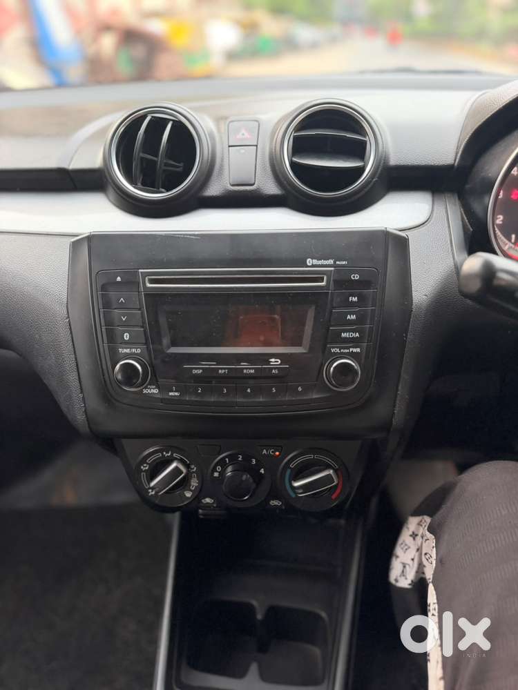 Maruti Suzuki Swift Vxi + Manual, 2021, Petrol