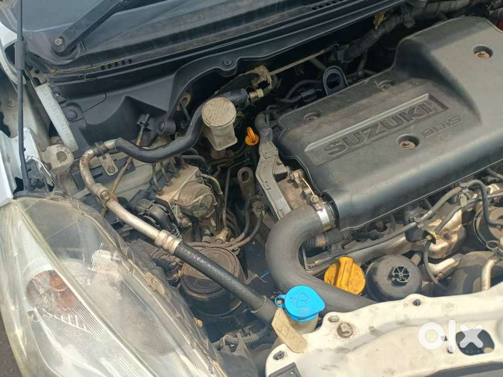 Maruti Ertiga Zdi+ Shvs Diesel  Top End Model  New Tyres