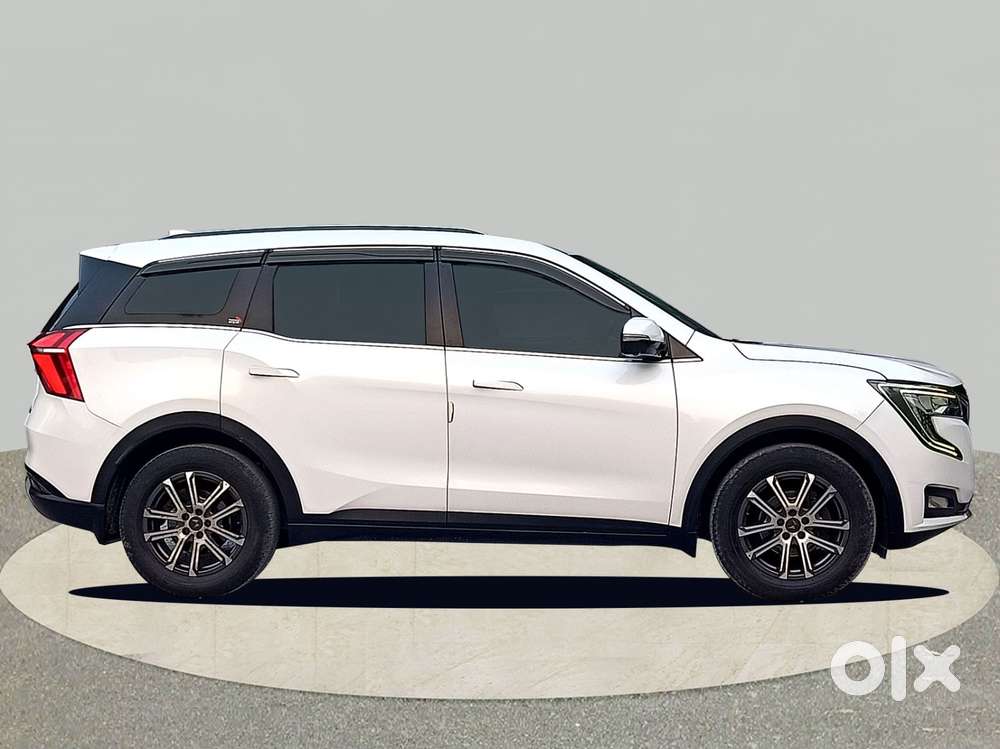 Mahindra Xuv700 2.0 Ax 7 Petrol At Luxury Pack Str, 2022, Petrol