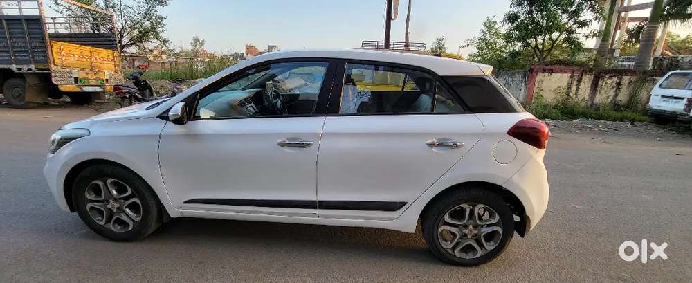 I 20 Asta Optional In Very Good Condition