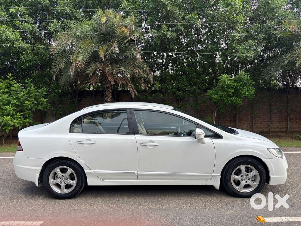 Honda Civic 1.8 V Mt, 2009, Petrol