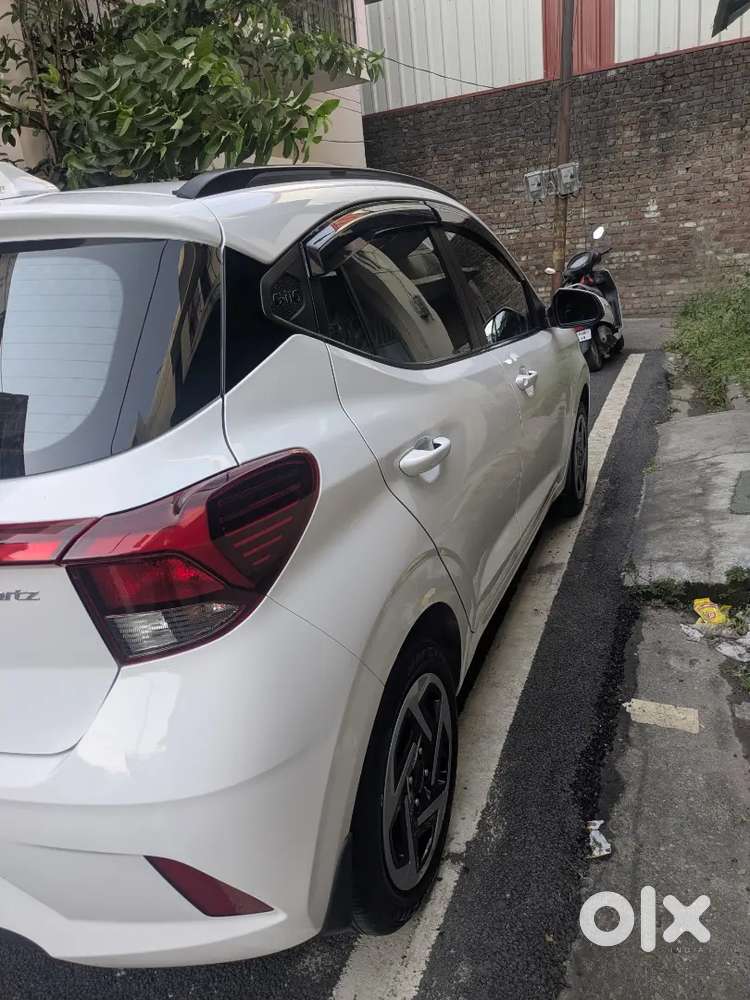 Grand I10 Nios White Colour