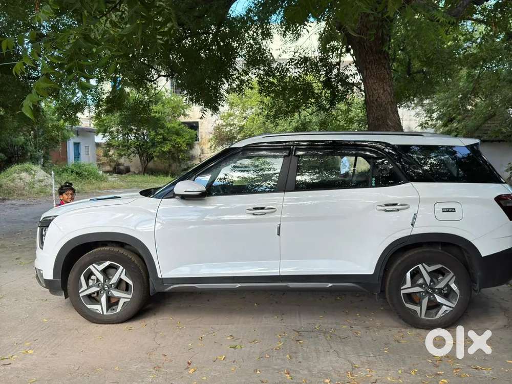 Hyundai Alcazar 2024 Petrol 34000 Km Driven