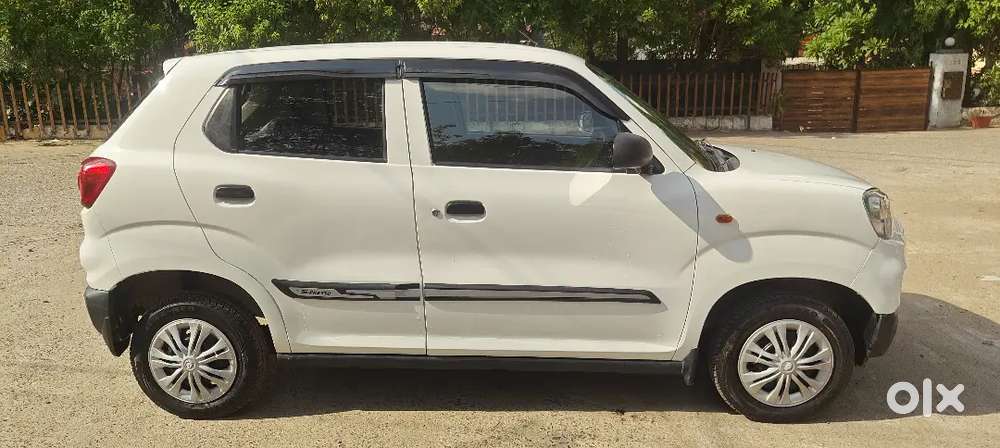 Maruti Suzuki S-presso Vxi Top Model  Company Fitted Cng  1st Owner