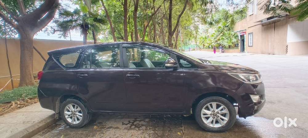 Toyota Innova Crysta 2016