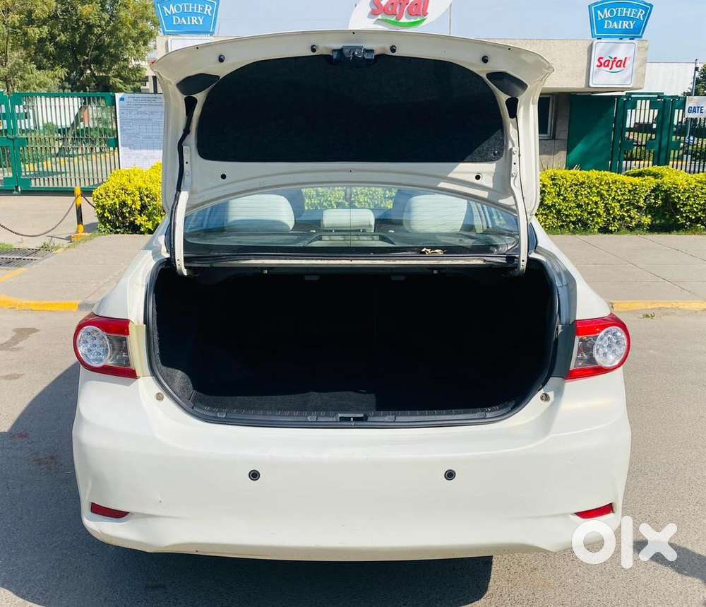 Toyota Corolla Altis 2012 Exchange V Krla Ge