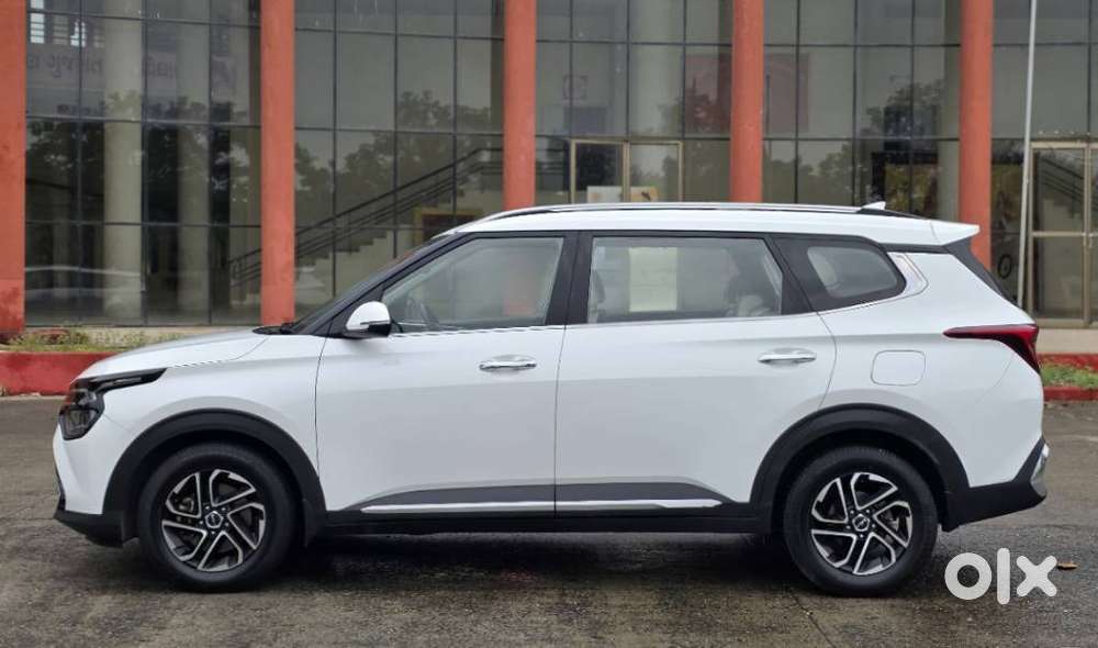 Kia Carens Luxury (o)1.5 Diesel At 7 Str, 2022, Diesel