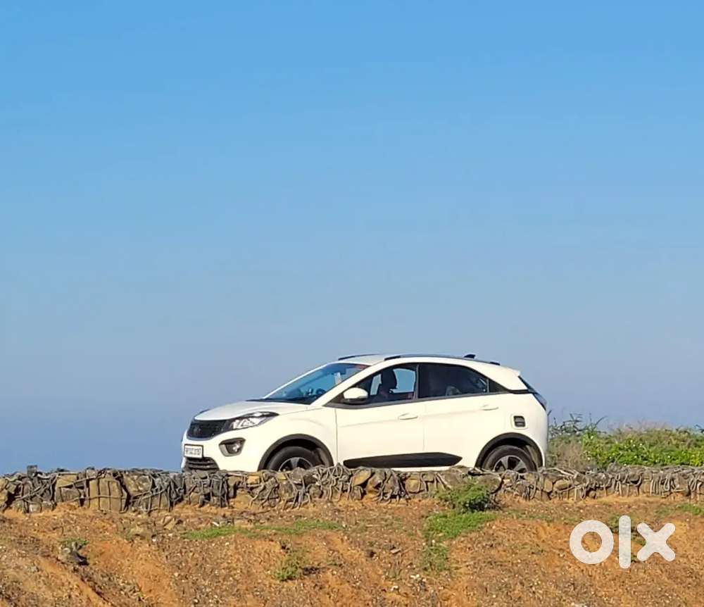 Tata Nexon Xz Plus 1.2 Revotron Petrol 2019
