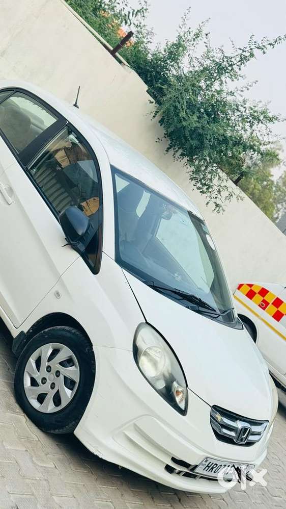 Honda Amaze 2013 Diesel Well Maintained