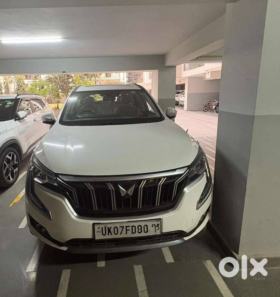 Mahindra Xuv700 2022 Diesel Well Maintained Under Warranty  Automatic