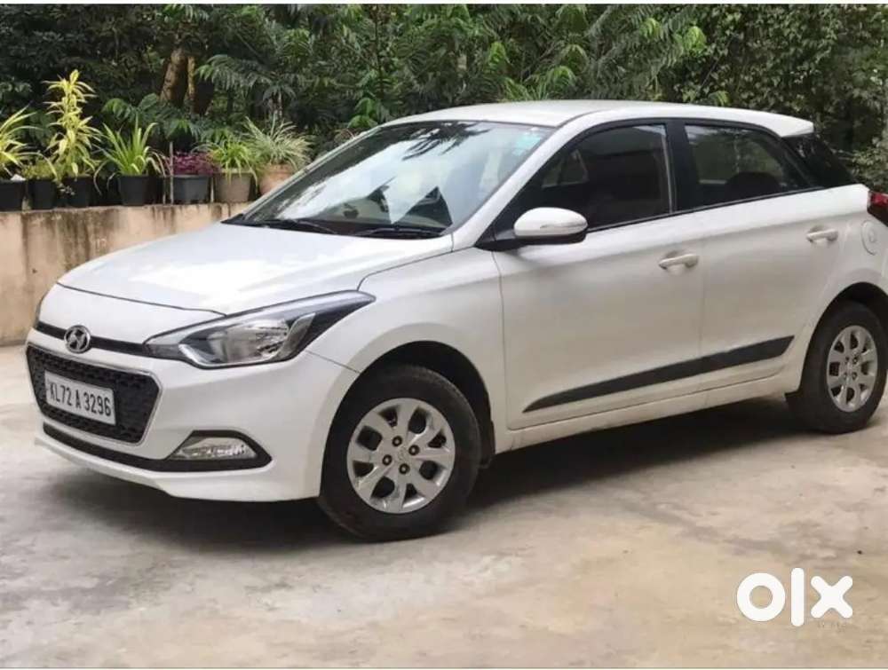 Neat And Clean Hyundai I20  Well Maintained Car For Sale At Wayanad