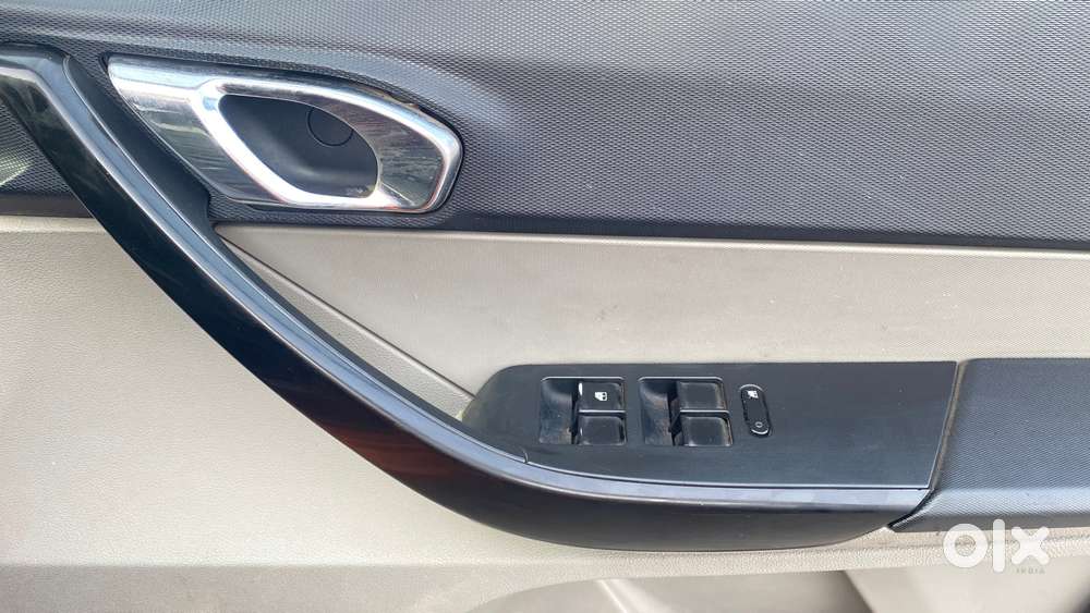 Tata Tiago 1.2 Revotron Xz Plus, 2019, Petrol