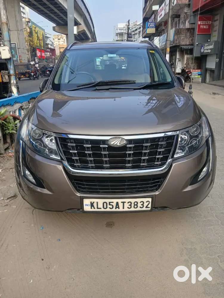 Mahindra Xuv500 2.2 W11 2018