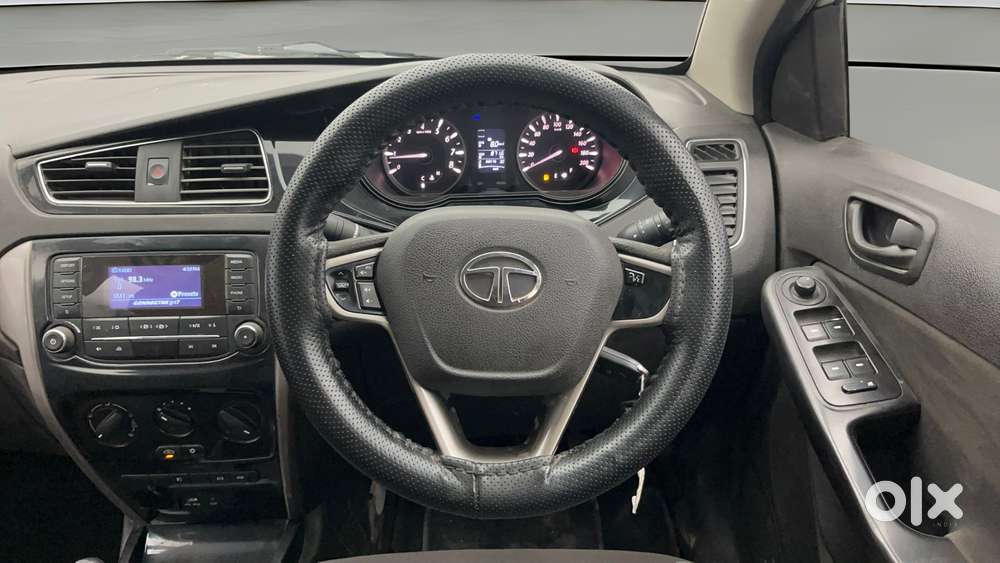 Tata Bolt Revotron Xm, 2015, Petrol