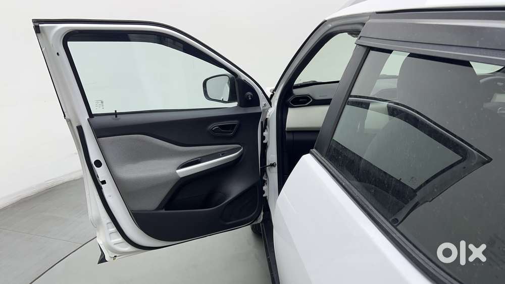 Nissan Magnite 1.0 Xe, 2022, Petrol